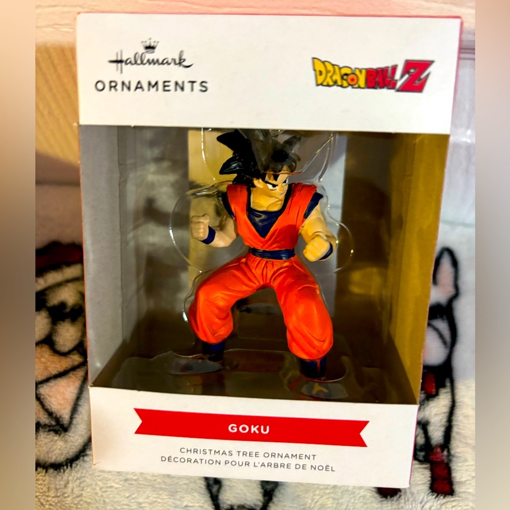 Hallmark dragon ball z saiyan saga goku ornament new.